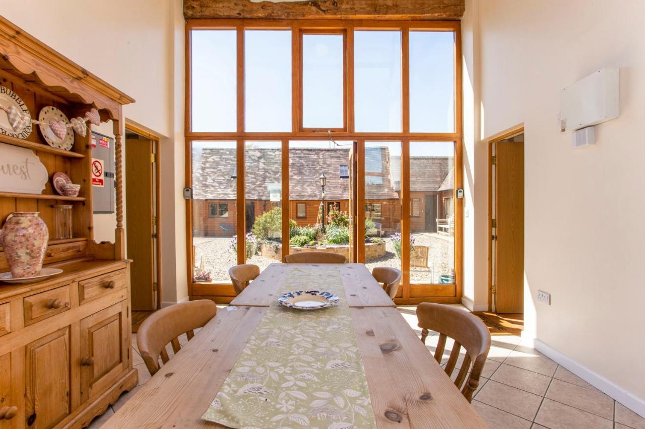 Bridge Farm Holiday Cottages Honeybourne Exterior foto